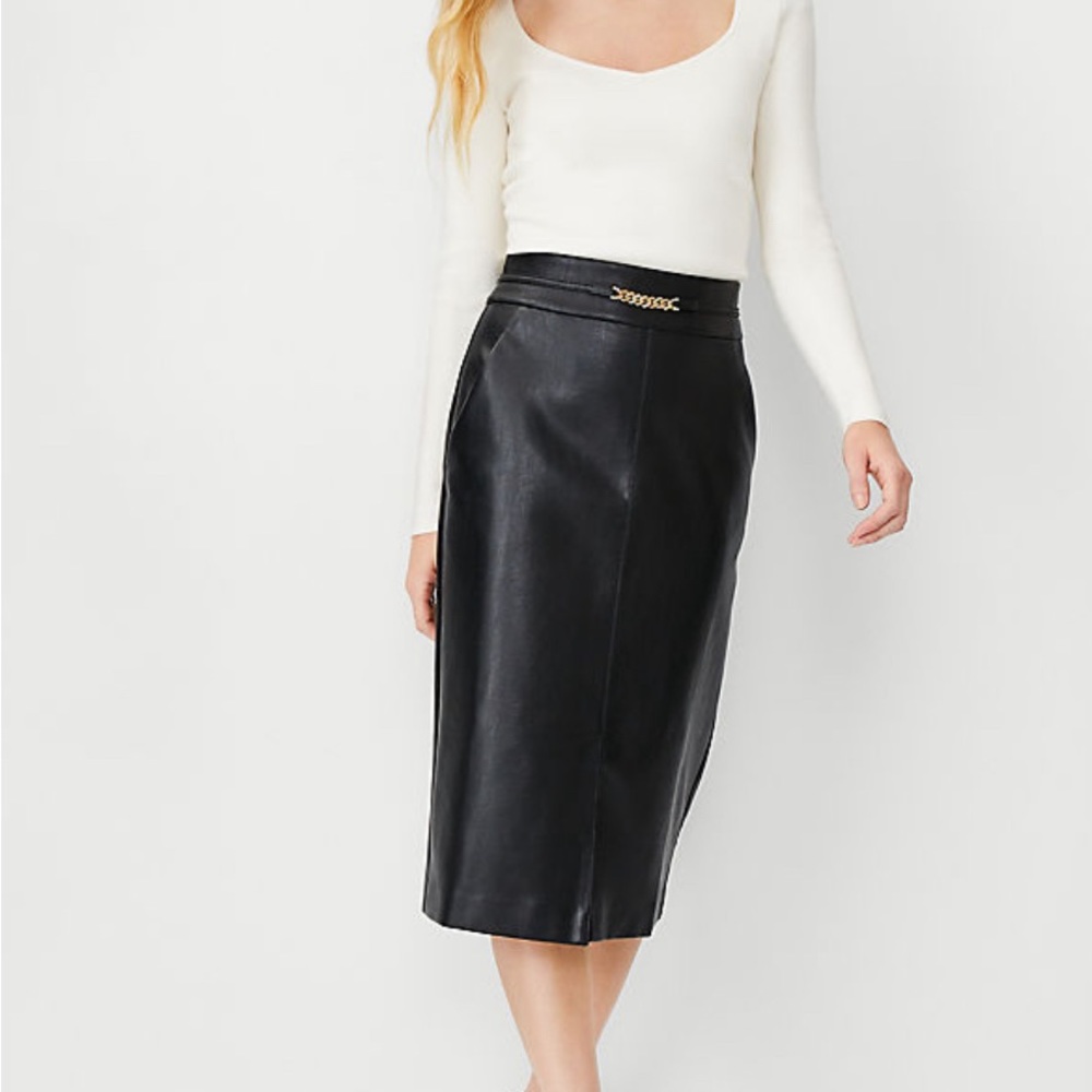 Ann Taylor pebbled faux leather skirt with gold chain at waist